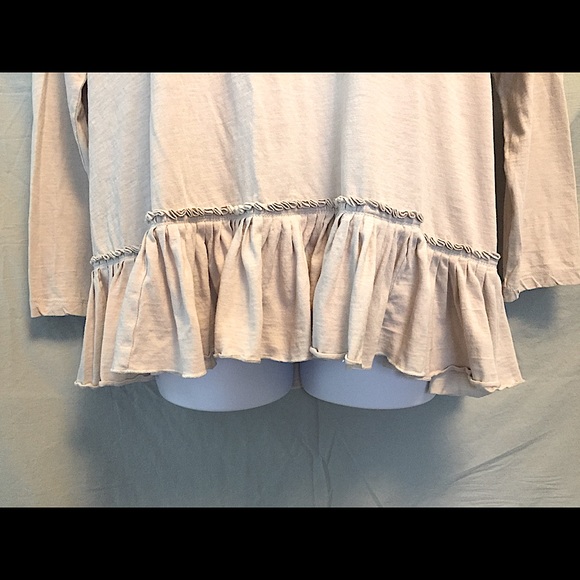 LOGO by Lori Goldstein Light Tan, Ruffled Top, XL